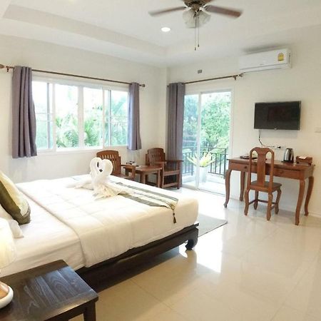 Hotel Baan Glangsuan Bang Kobua à Bang Chak Extérieur photo