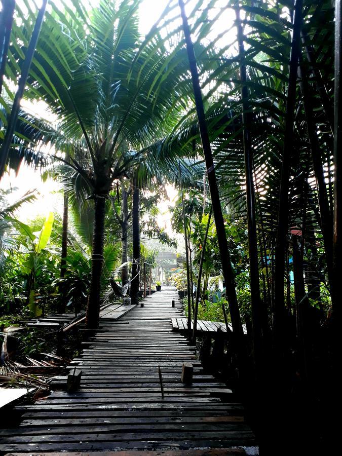 Hotel Baan Glangsuan Bang Kobua à Bang Chak Extérieur photo