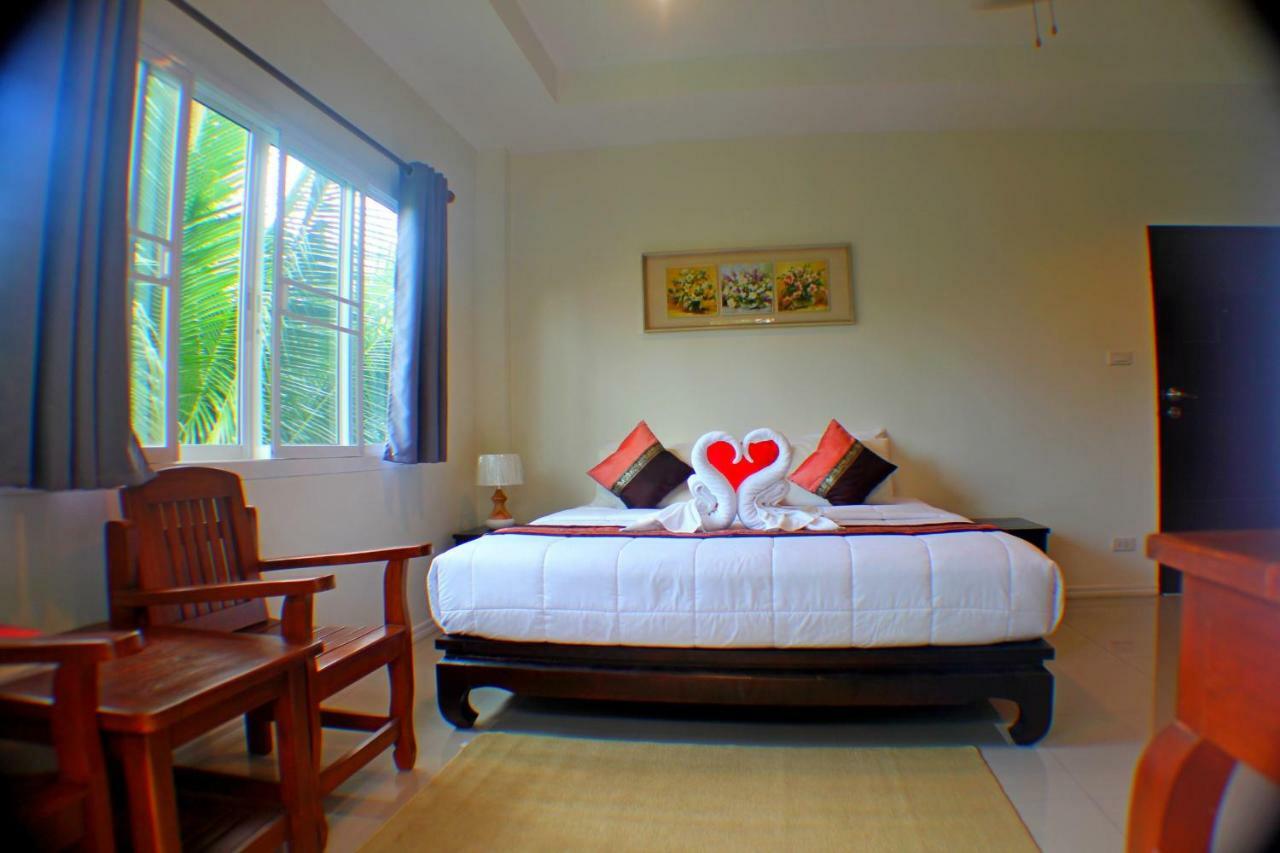 Hotel Baan Glangsuan Bang Kobua à Bang Chak Extérieur photo