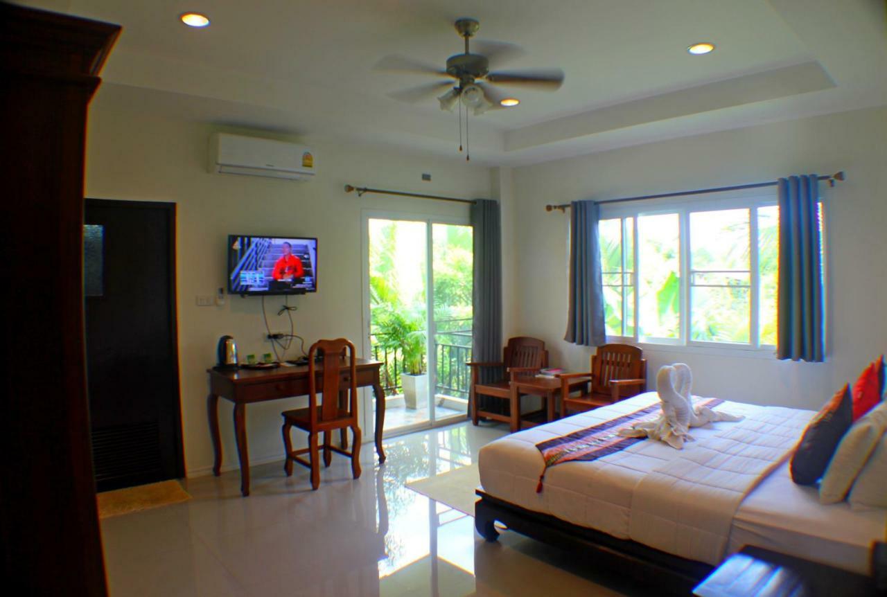 Hotel Baan Glangsuan Bang Kobua à Bang Chak Extérieur photo