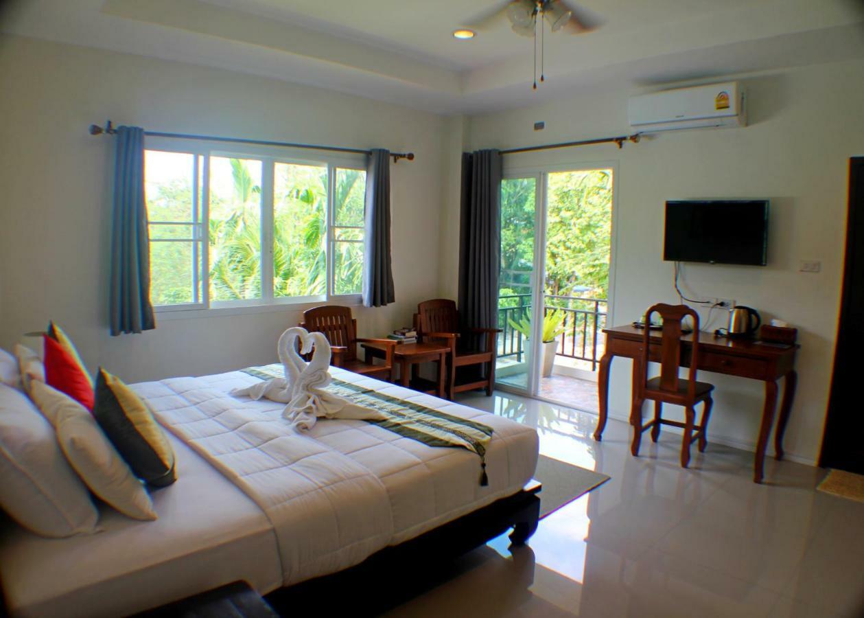 Hotel Baan Glangsuan Bang Kobua à Bang Chak Extérieur photo